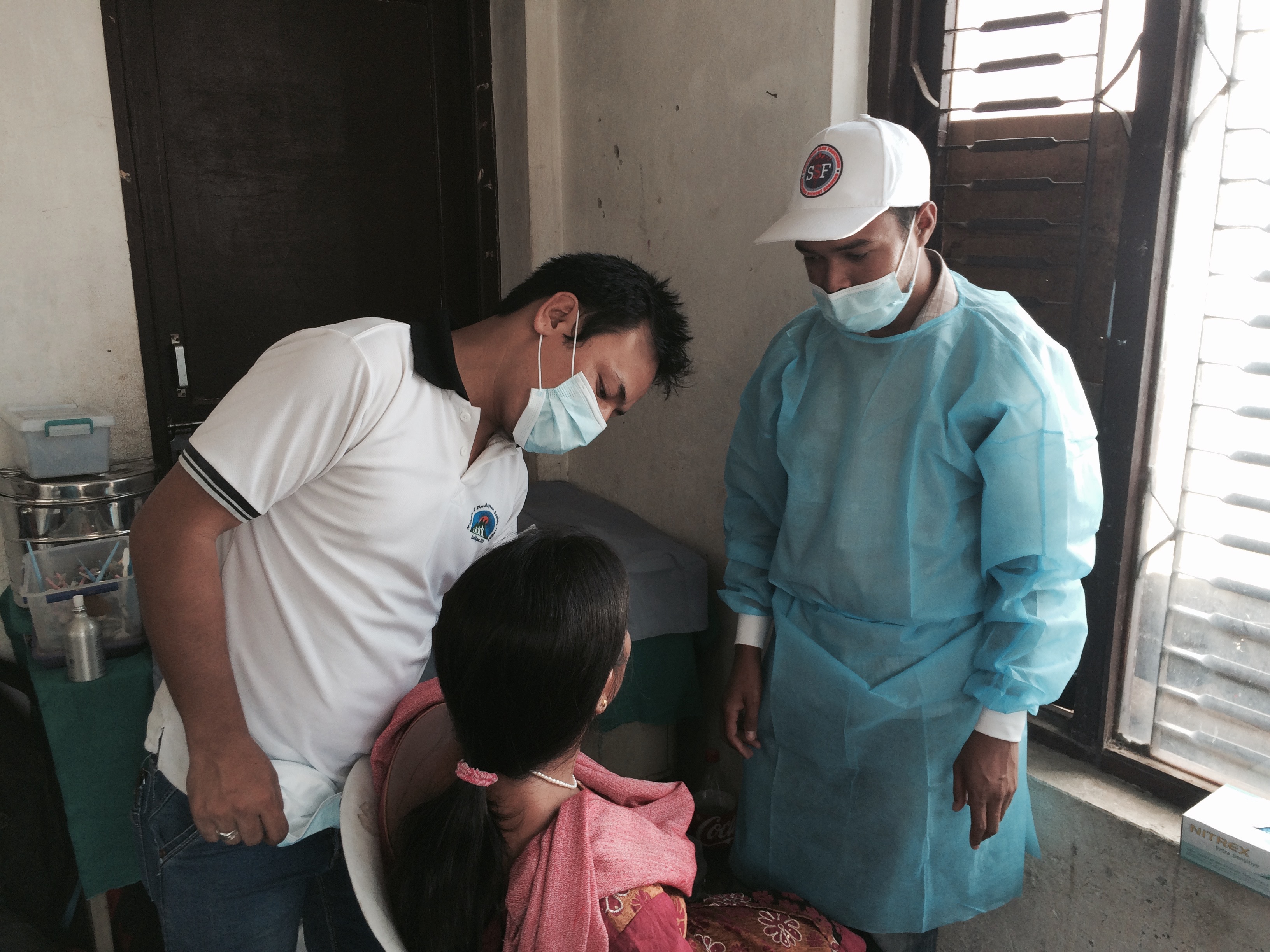 Health Camp à Kirtipur, Népal, août 2015