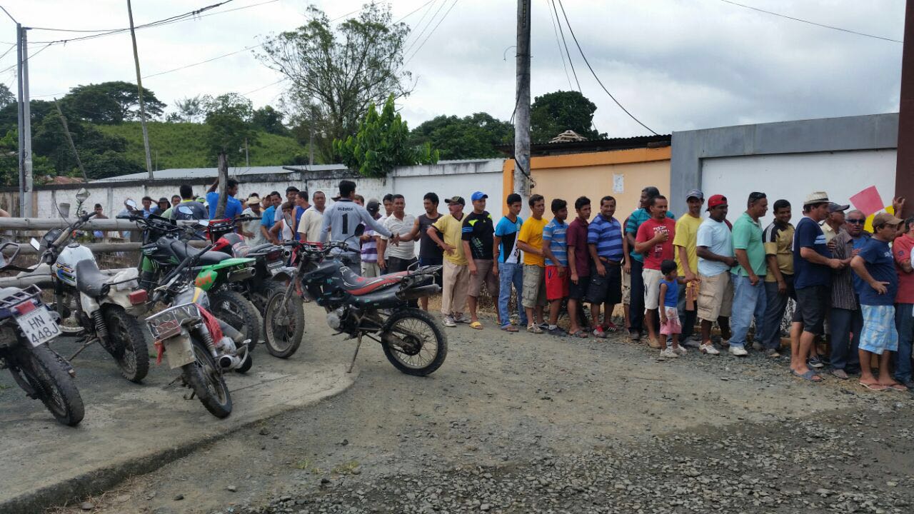 mission Equateur, Canoa, Avril 2016