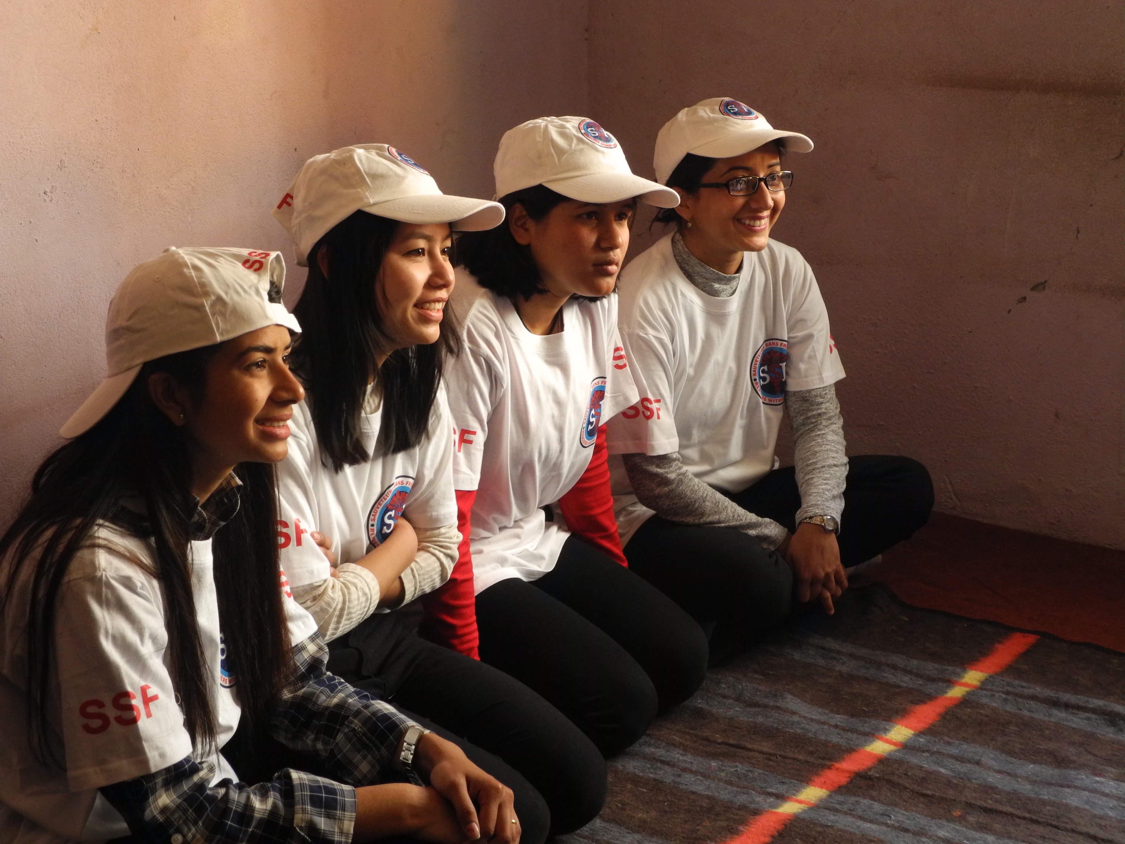 Formation aux gestes de premiers secours au Népal