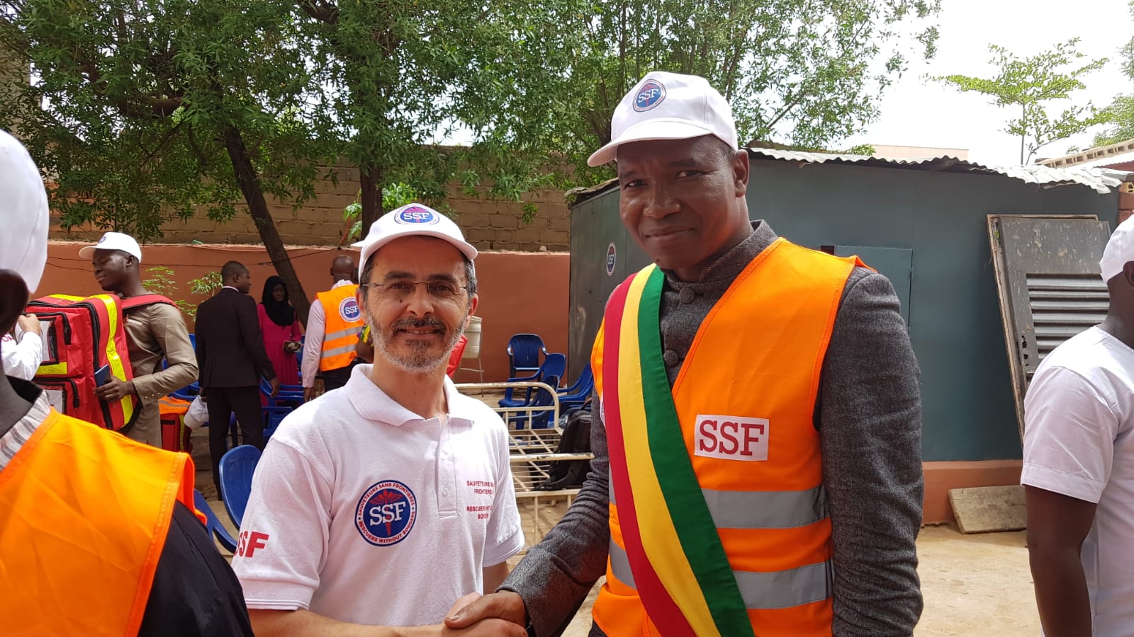 Remise de kits de secours aux médecins maliens, Juin 2018